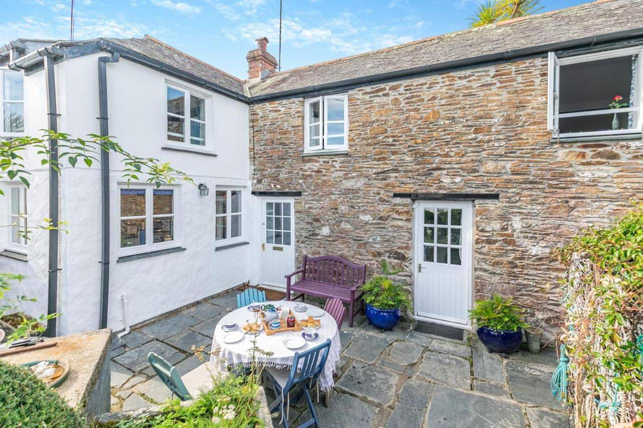 3 Bed in Helford oc-hccott in Helford, Cornwall