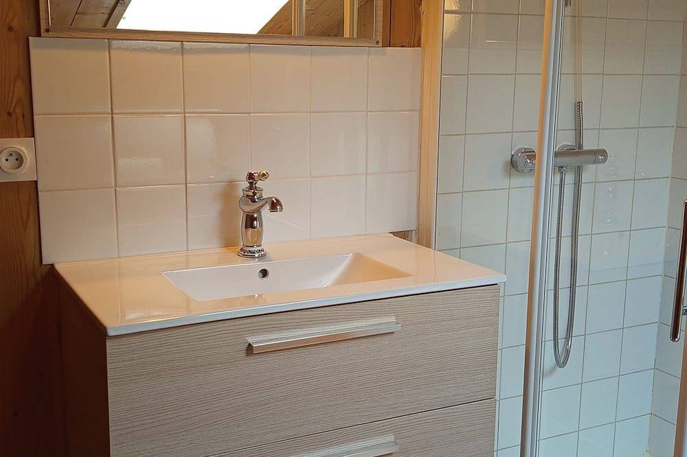 Alte typische Landesscheune neu restauriert in Le Porge, Regionaler Naturpark Médoc