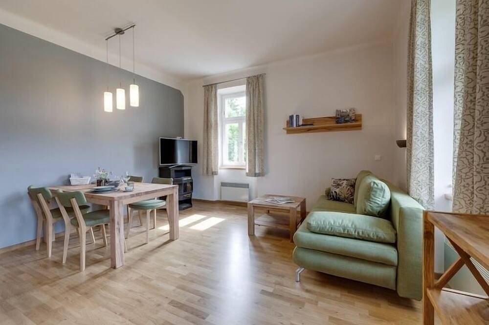 Ganze Wohnung, Gemütliches, helles Ferienappartement (65qm) mit Balkon und Blick zum Erlaufsee in Sankt Sebastian, Mostviertel Region