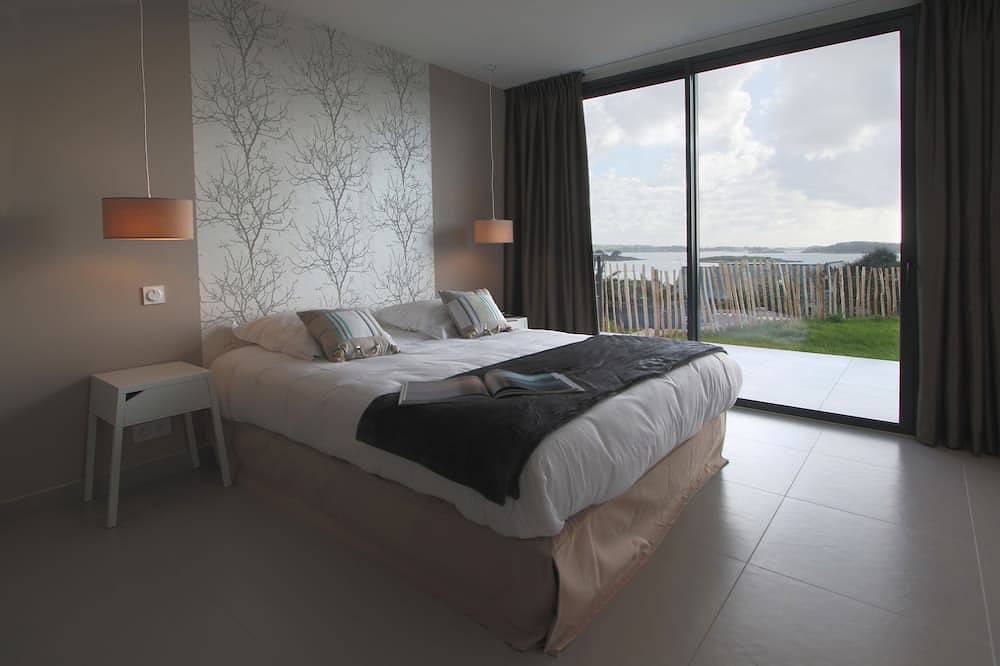 Magnífica villa con vista al mar, jacuzzi, sauna y piscina privada climatizada in Pleumeur-Bodou, Costa de granito rosa