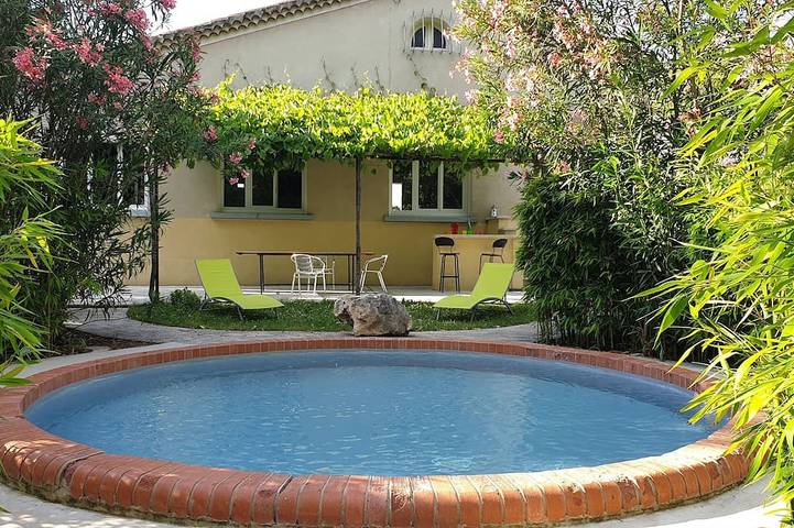 Villa für 6 Personen, mit Garten und Terrasse - 1