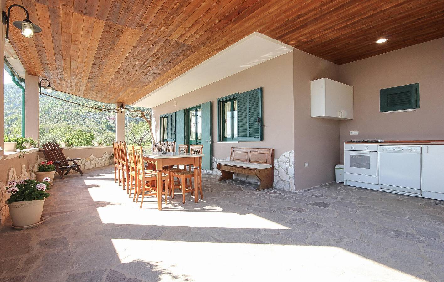 Appartement confortable avec piscine, jardin et parking à Avella in Avella, Province d'Avellino