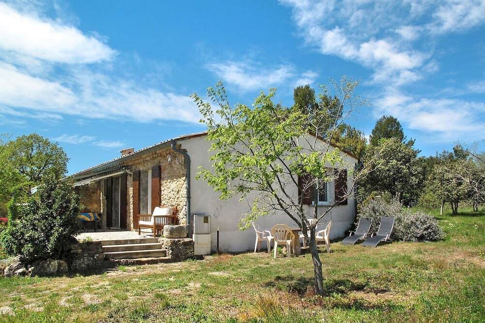 ¡Casa rural con encanto ideal para unas vacaciones en familia en plena natura! in Ampus, Region de Draguignan