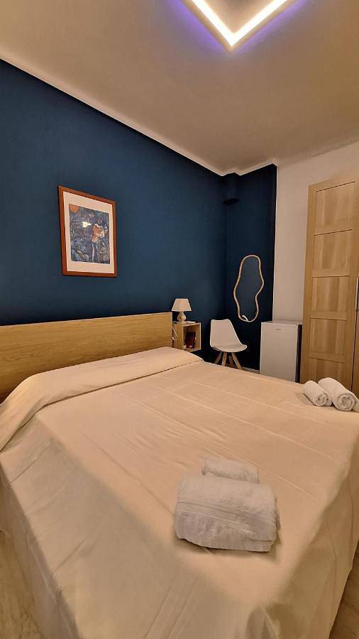 Chambre d’hôte pour 2 personnes, avec balcon et vue dans Santo Stefano - 4
