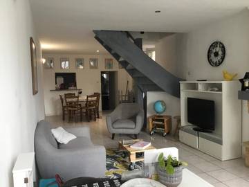 Gîte pour 6 personnes, adapté aux familles à Précigné