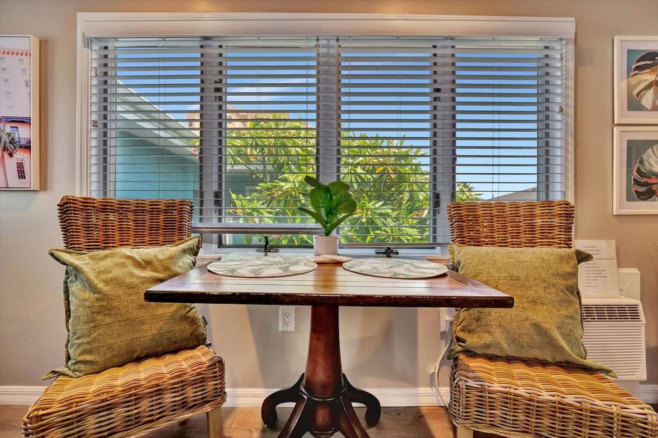 Estudio entero, Luxury Waterside Suite 2mins 2 beach   heated pool in Clearwater Beach, Clearwater