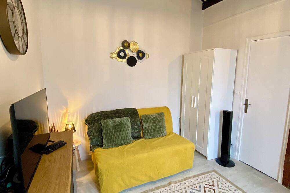 Apartamento entero, Near Cathedral - Wifi - Netflix - Parking in Évreux, Región de Évreux