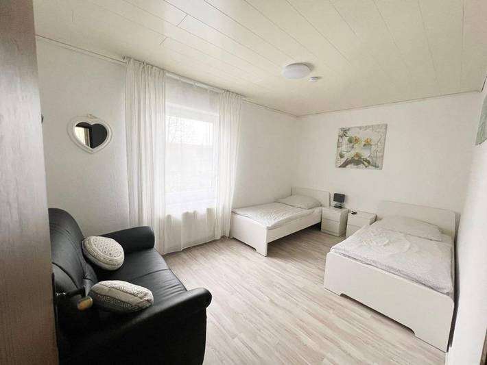 Ferienwohnung für 4 Personen, mit Terrasse in Siegburg