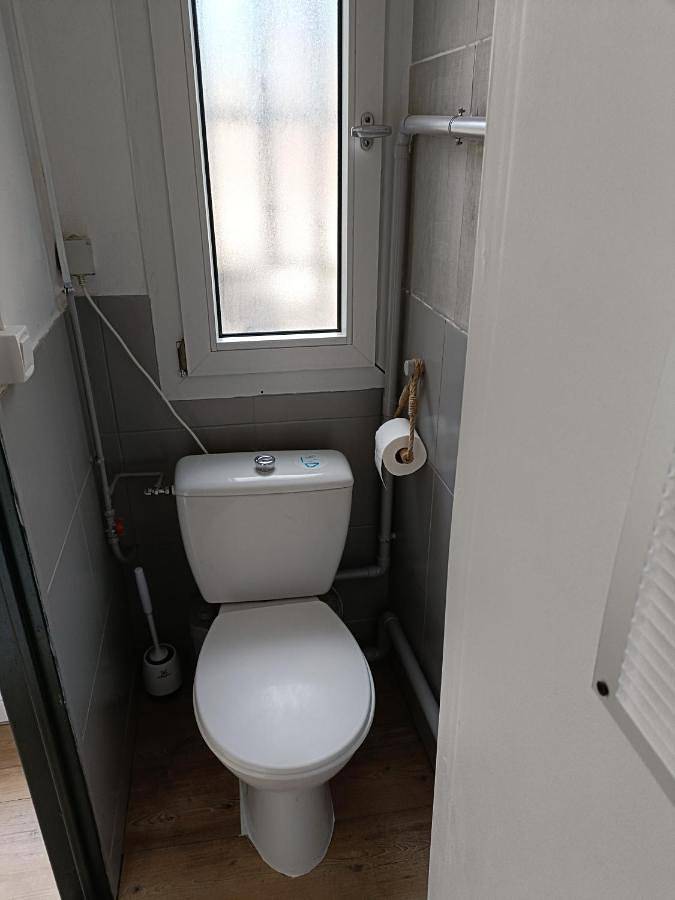 One-Bedroom House in Maincy, Seine-et-Marne