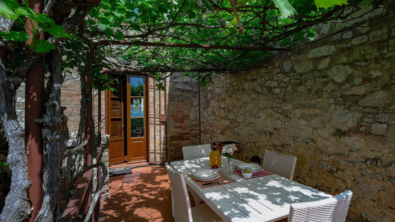 Ganze Wohnung, Casa Vecchia at Montebuoni in Gaiole in Chianti, Chianti
