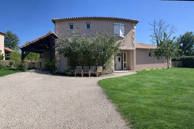 Maison de vacances pour 8 personnes, avec jardin à Vasles