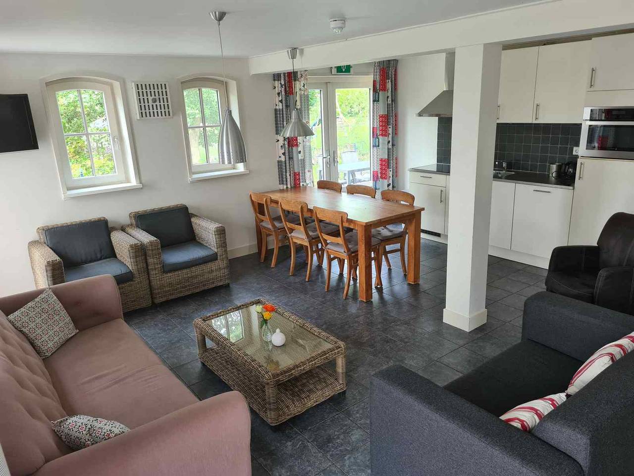 Schöne Gruppenunterkunft für 18-23 Personen in der Nähe von Gouda in Groene Hart