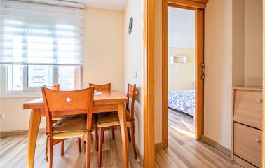 Holiday Apartment for 3 People in Pineda de Mar, Maresme, Photo 4