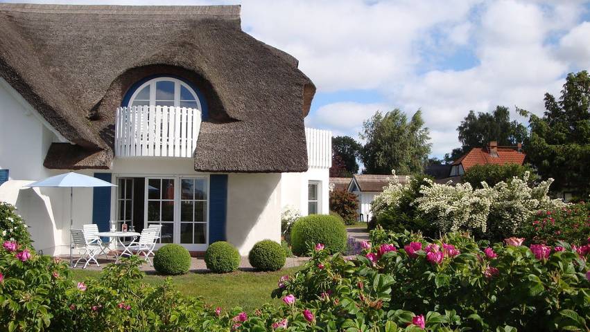 Ferienwohnung für 2 Personen, mit Terrasse und Ausblick sowie Garten in Born a. Darß