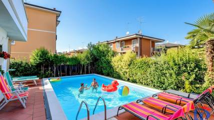 Loft per 4 Persone in Desenzano del Garda, Prealpi Gardesane, Foto 1