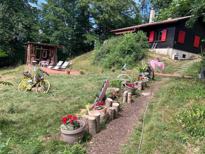 Gîte pour 6 personnes, avec Terrasse et Jardin ainsi que Vue sur le lac et Vue dans Le saut du Doubs - 3