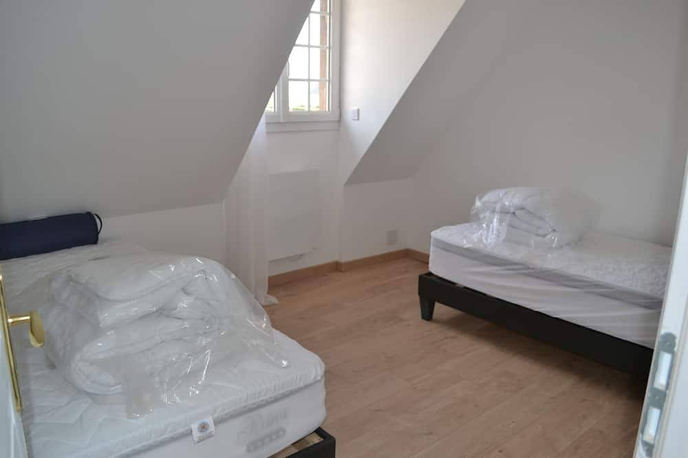 Maison normande à la campagne 14 pers/15min mer.Entièrement rénovée tout confort in Doudeville, Région de Dieppe