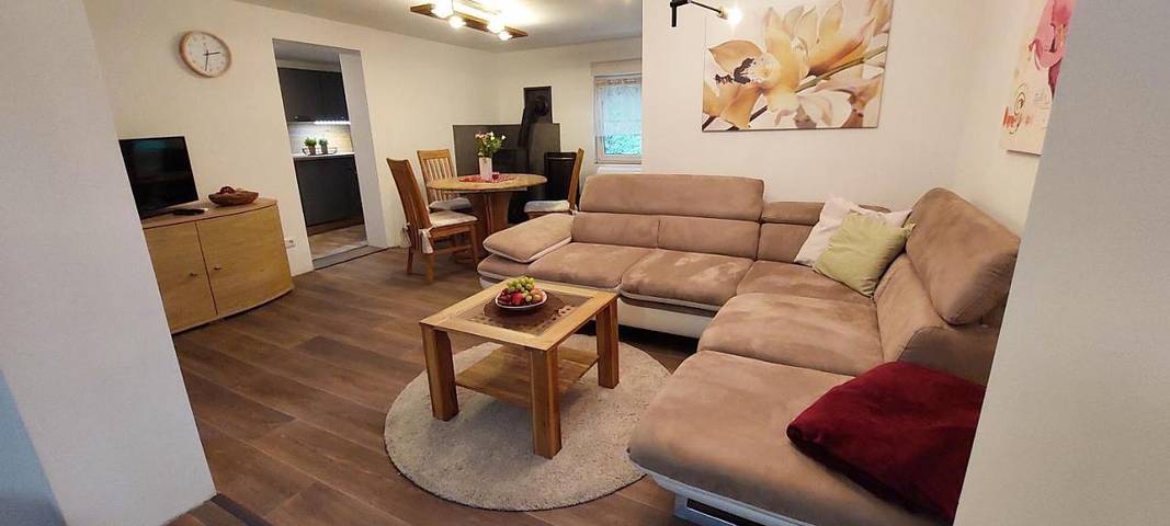 Ferienhaus für 2 Personen, mit Terrasse und Garten sowie Ausblick