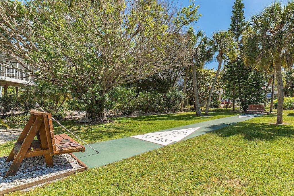 Beach Home with Pool Access and Private Patio with Bbq Grill! - Little Dream in Holmes Beach, Anna Maria Island