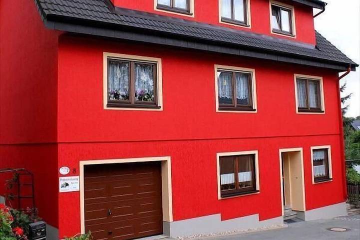 Ferienwohnung für 4 Personen, mit Terrasse und Garten