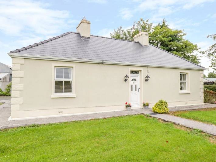 Holiday rental for 6 people, with Garden in Castlebar