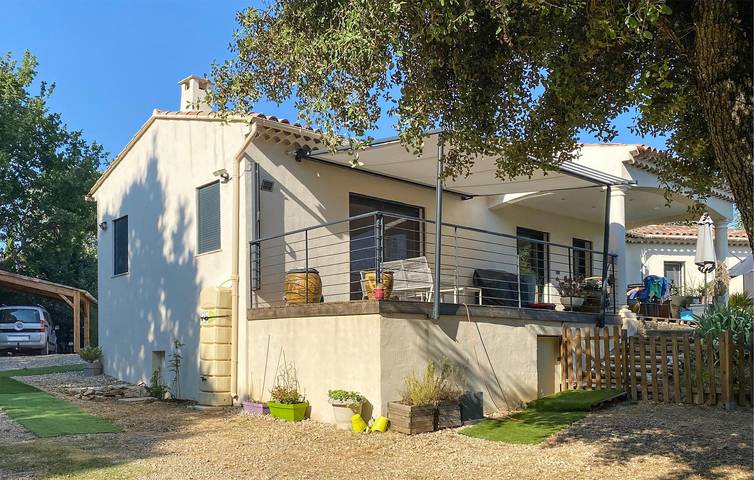 Maison de vacances pour 6 personnes, avec terrasse ainsi que jardin et piscine, animaux acceptés - 1
