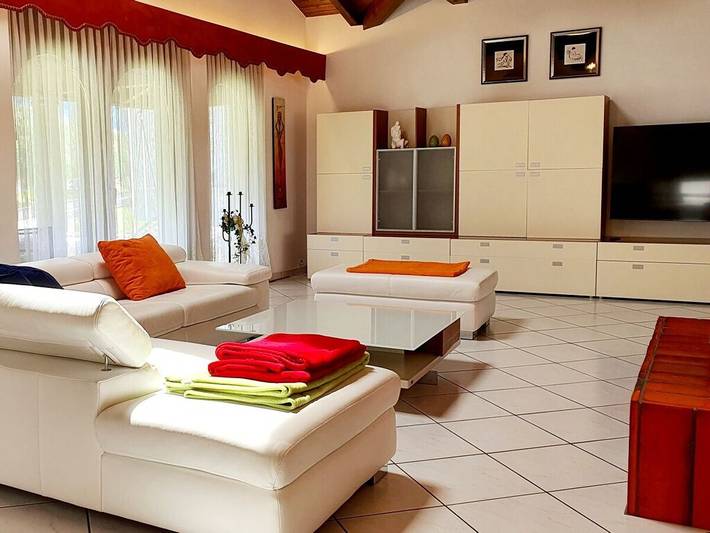 Villa für 23 Personen, mit Terrasse in der Schweiz - 2