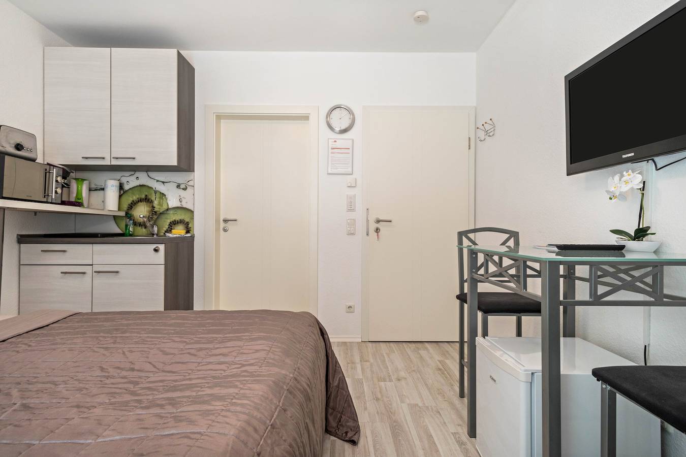 Appartement met koffiekeuken voor twee aan de oever van het Bodenmeer, foto 13