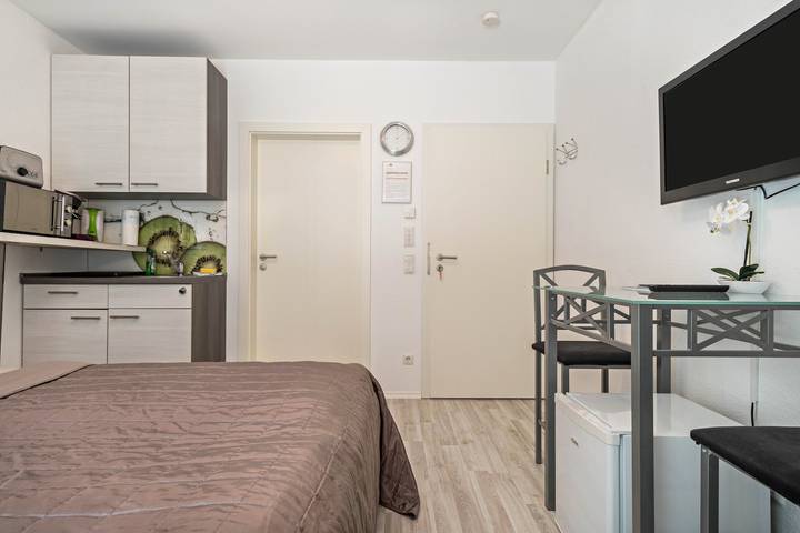 Appartement entier, Appartement avec coin café pour deux personnes près du lac de Constance in Meersburg, Region Bodensee-Oberschwaben