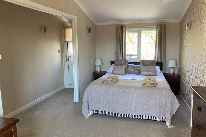 Quakerfield Lodge, with private hot tub  Fabulous views in Lancashire