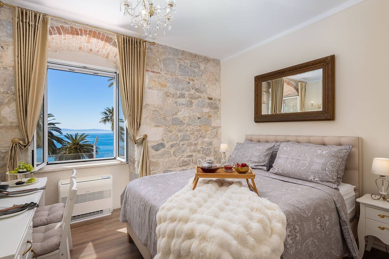 Ganze Wohnung, Luxuszimmer & Apartment - Split Diokletianpalast Zimmer 2 (2+0) in Split, Split-Dalmatien