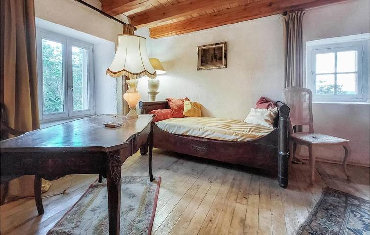 Location de vacances pour 3 personnes, avec jardin à Saint-Régis-du-Coin - 2