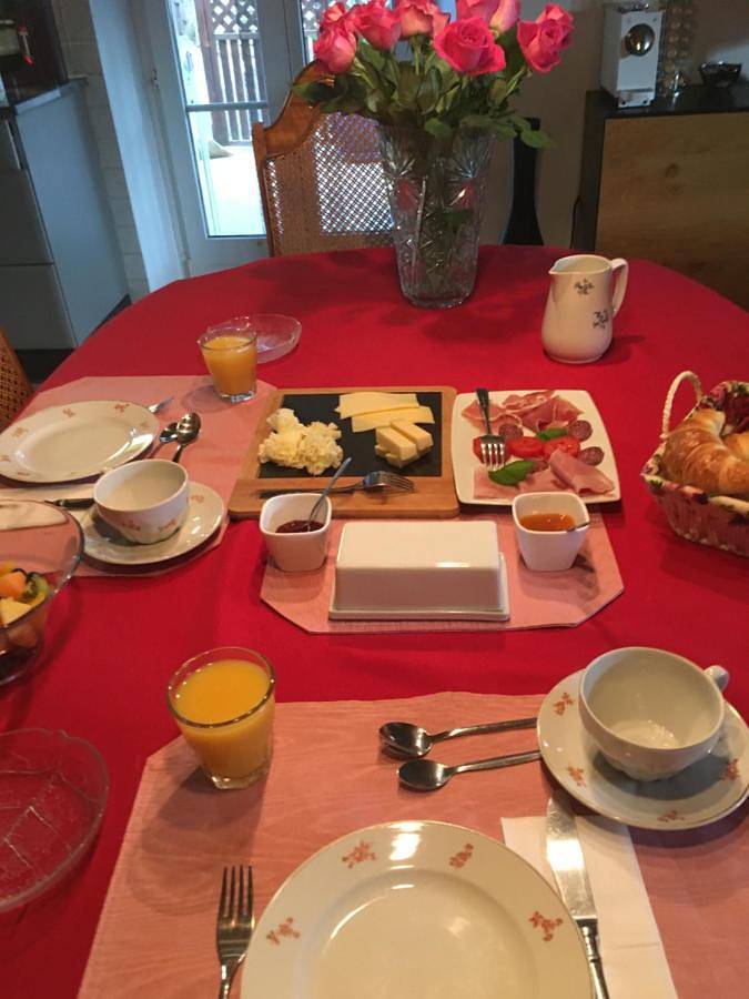 Chambre d’hôte pour 4 personnes, avec vue et jardin dans Canton de Neuchâtel - 3