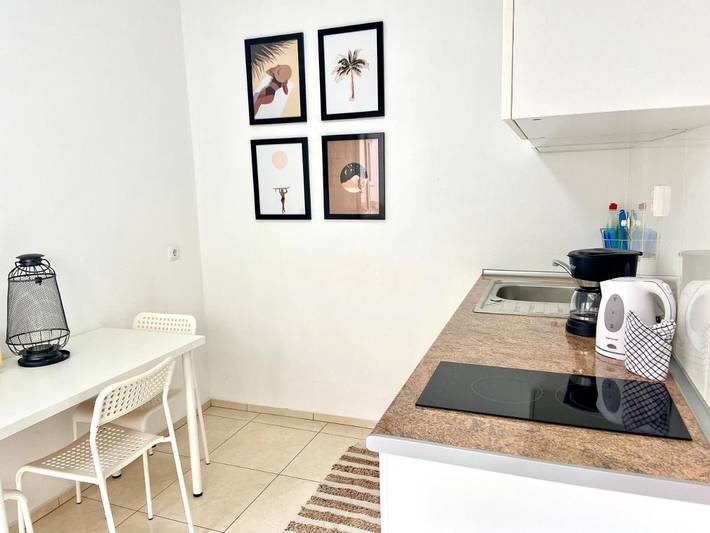 Gîte pour 2 personnes, avec jardin dans Playa de San Juan - 4