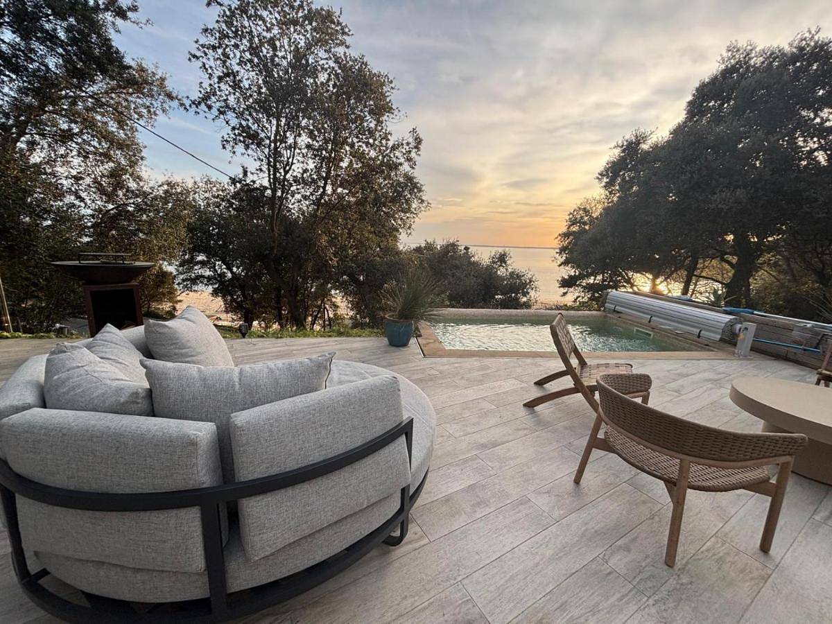 Villa Ilo - devant la plage des Nonnes in Meschers-sur-Gironde, Région de Rochefort