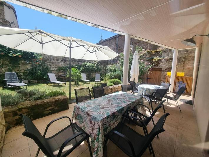 Location de vacances pour 10 personnes, avec Balcon ainsi que Terrasse et Jardin à Monestiés - 3