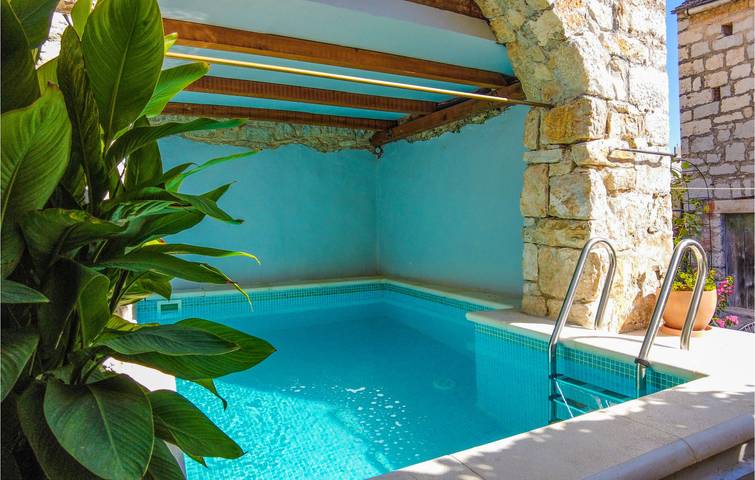 Ferienhaus für 4 Personen, mit Pool und Terrasse auf Solta - 3
