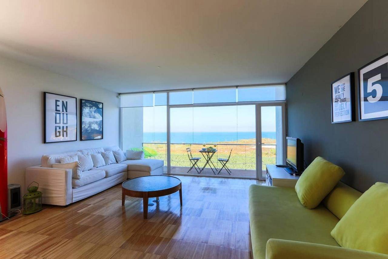 Villa - Beach Front in A dos Cunhados e Maceira, Distrito de Lisboa