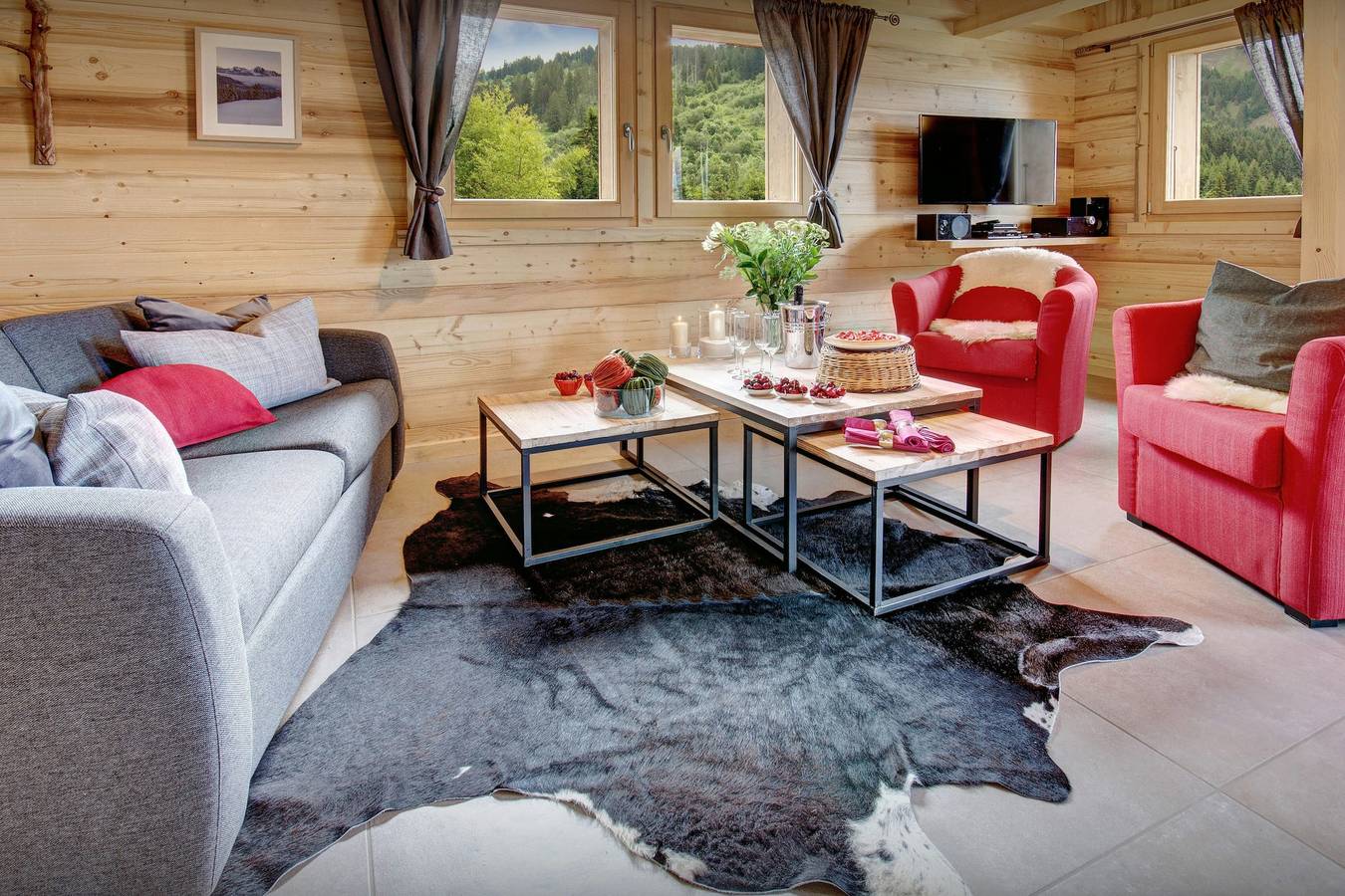 Pistes and restaurants nearby at this sunny French Alps home - Ovo Network in Manigod, Región de Annecy