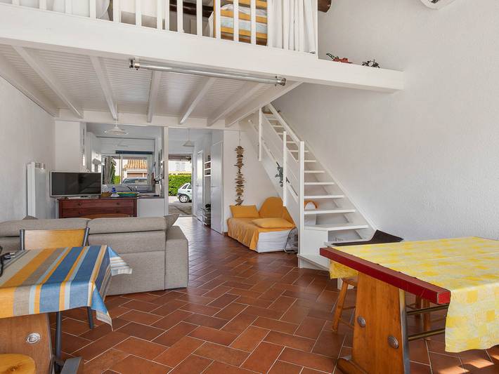 Location de vacances pour 6 personnes, avec terrasse, animaux acceptés dans Plage de La Roquille - 3