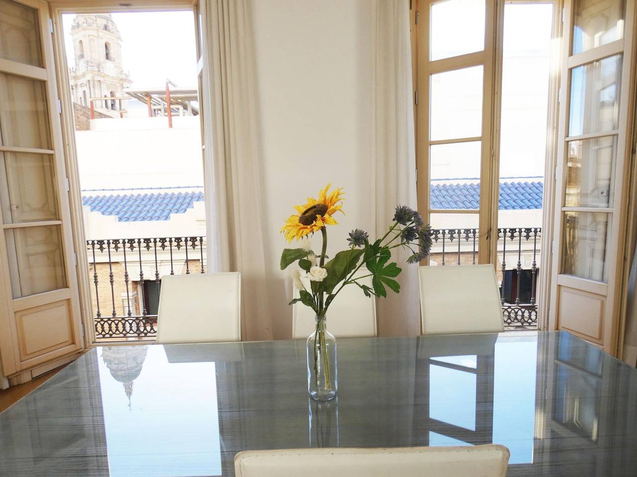 Entire vacation apartment, Echegaray 3B in front of the cathedral 2 in Malaga Centro Historico, Malaga