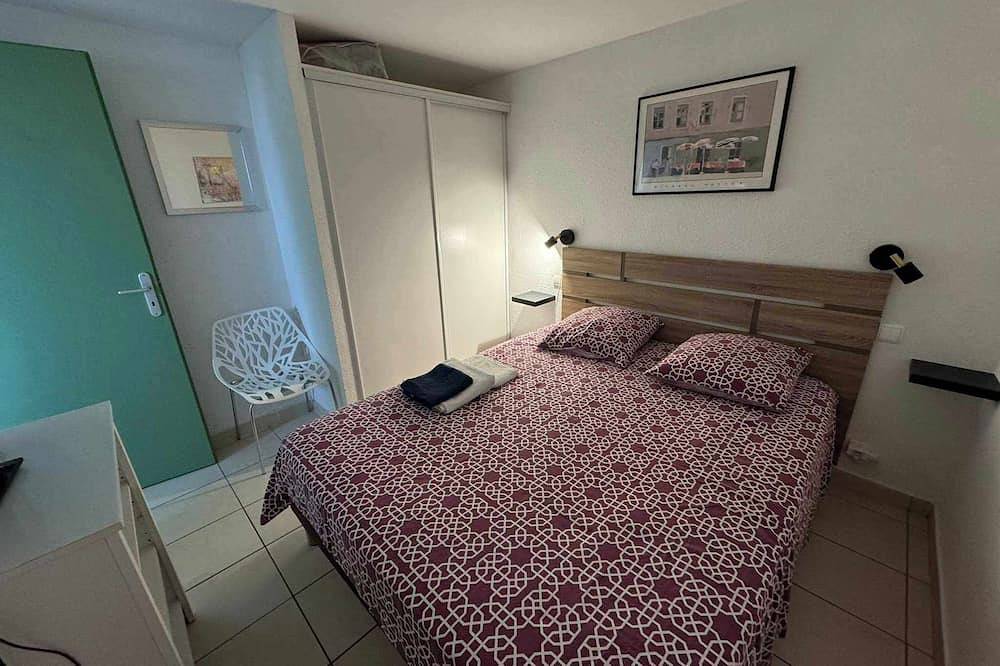 Jolie villa rénovée, vue panoramique sur mer avec piscine. in Côte Vermeille, Collioure