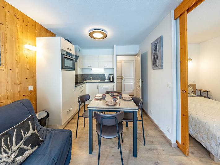 Gîte pour 6 personnes, avec balcon à Montgellafrey - 4