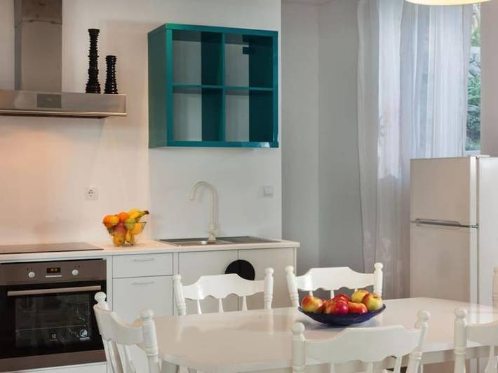 Villa pour 6 personnes, avec vue et jardin ainsi que piscine et terrasse, animaux acceptés à Brela - 3