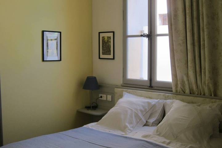 Gîte pour 6 personnes, avec jardin ainsi que piscine et terrasse à Montagnac - 3