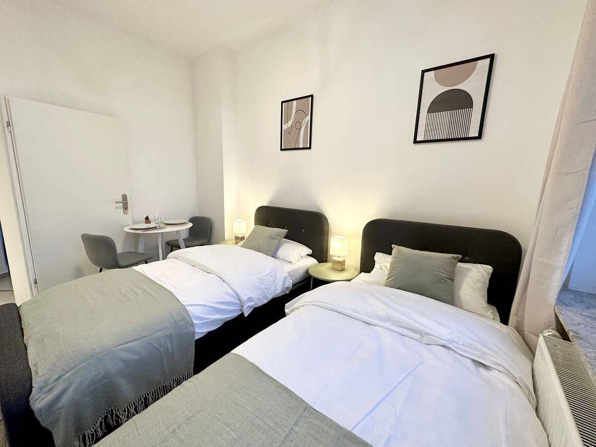 Ganze Wohnung, Ferienwohnung für 4 Personen mit Balkon/Terrasse in Lehe (Bremerhaven), Bremerhaven