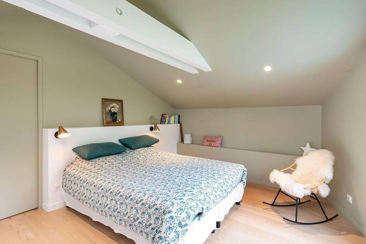 Location de vacances pour 10 personnes, avec jardin et balcon à Écully - 2