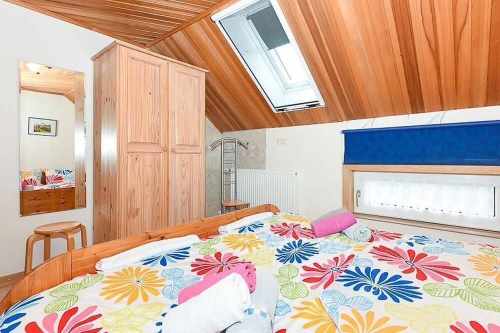 Ganze Wohnung, Ferienwohnung Mohnblume - Landidylle Kramer in Utarp in Utarp, Nordseeküste