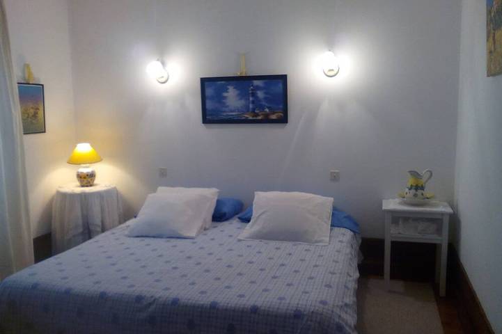 Location de vacances pour 12 personnes, avec balcon et jardin à Ainhoa - 3