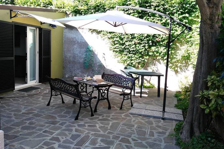 Location de vacances pour 6 personnes, avec Jardin à Fano